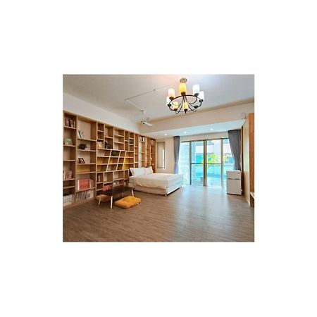Elsa House Hotel Tainan Bagian luar foto